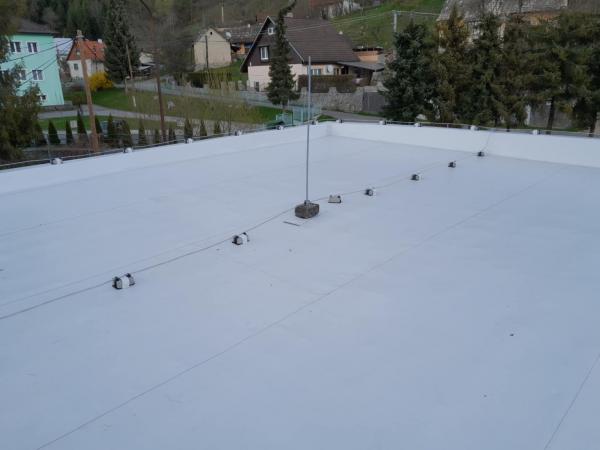 attv20EScveRomdsR5dohuW7sK8b-ravxmFRtW4bIE0GY1